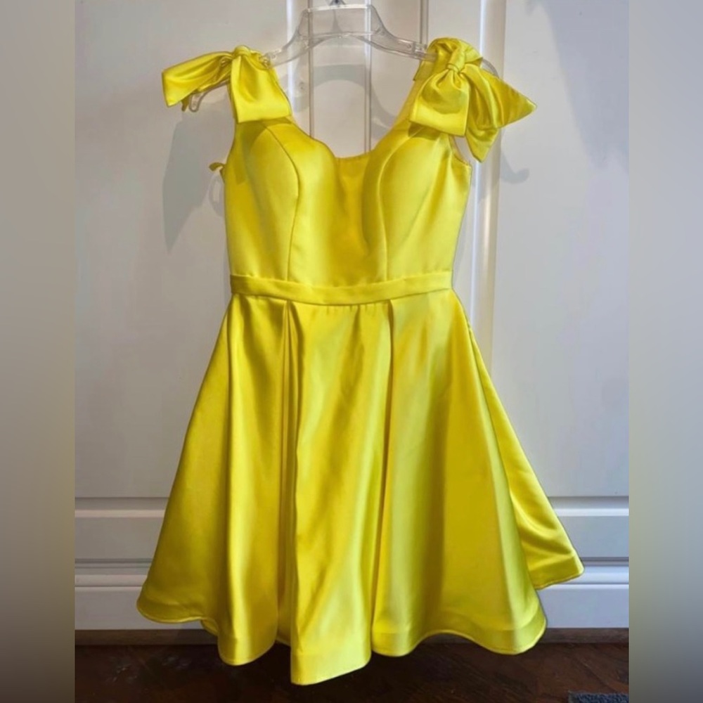Yellow Cocktail dress
